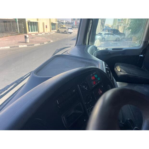 2011 مرسيدس بنز 3341-45640407