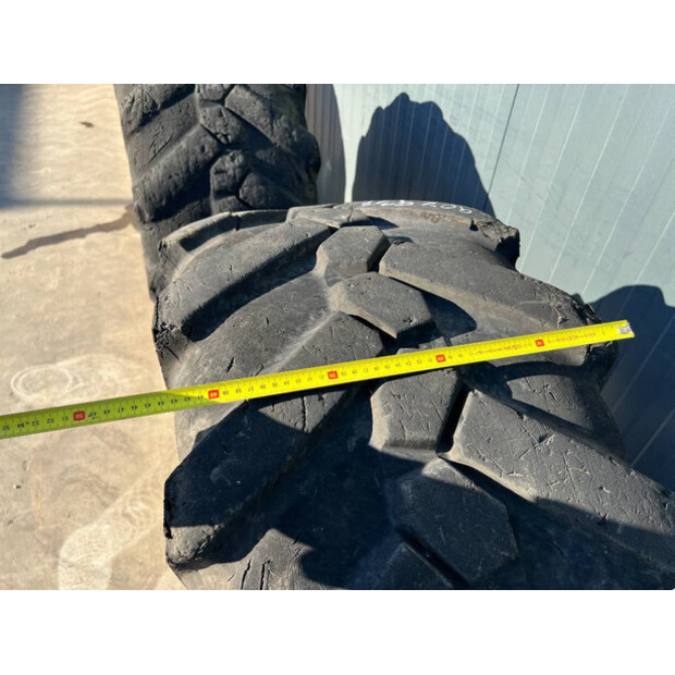 Michelin 445/70R19.5-45640478