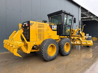 2018-caterpillar-140k-1425972-45640539