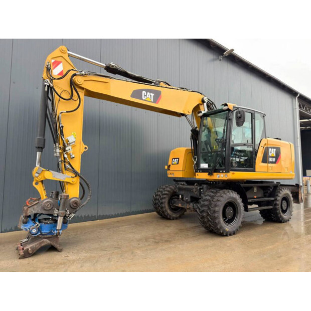 2015 كاتربيلر M318F-45640543