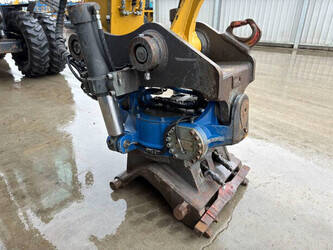 2015-caterpillar-m318f-1425973-45640560