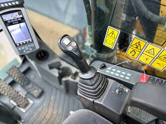 2015-caterpillar-m318f-1425973-45640588