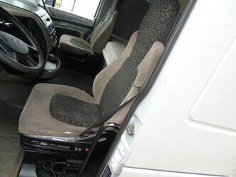 2009-daf-xf-105-410-1425978-45640868