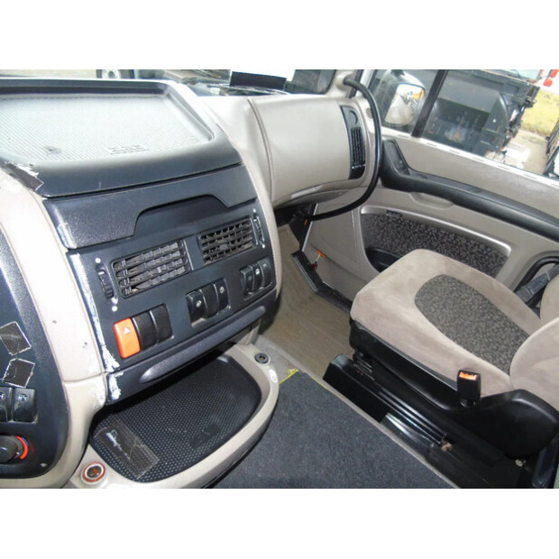 2009 داف XF 105.410-45640873