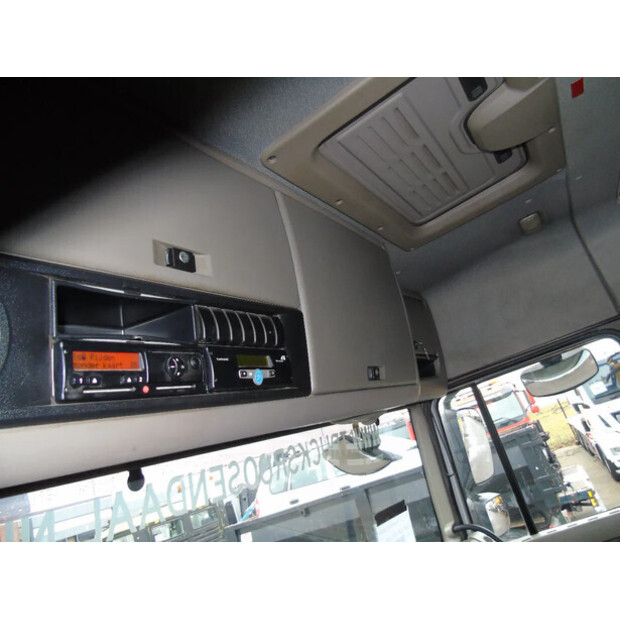 2009 داف XF 105.410-45640879