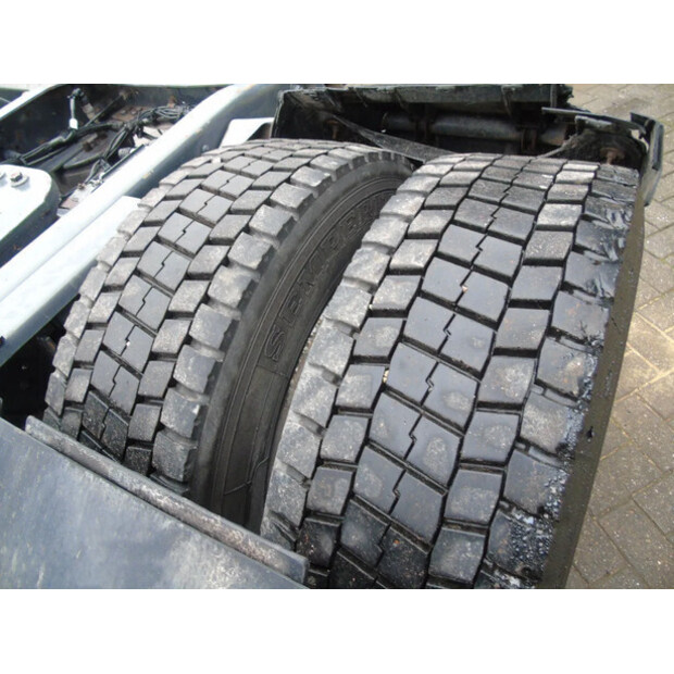 2009 داف XF 105.410-45640882