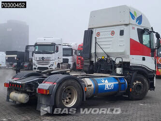 2017-iveco-stralis-400-1389887-45641034