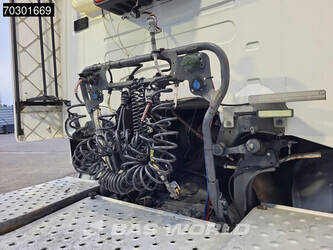 2011-scania-r560-1391640-45641070