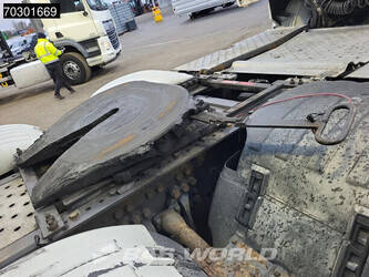 2011-scania-r560-1391640-45641077