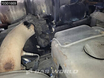 2011-scania-r560-1391640-45641078