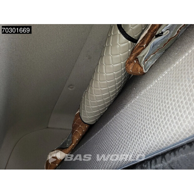 2011 سكانيا R560-45641089