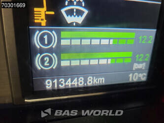 2011-scania-r560-1391640-45641093