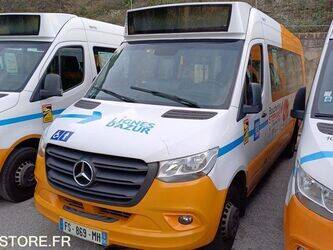 2020-mercedes-benz-sprinter-1425995-45653385