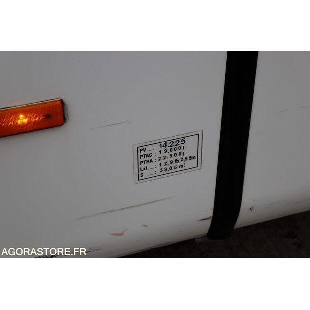 2011 Mercedes-Benz Tourismo-45653428