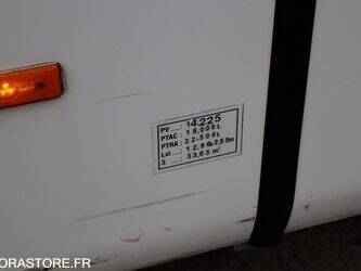 2011-mercedes-benz-tourismo-1425999-45653428