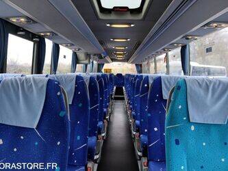 2011-mercedes-benz-tourismo-1425999-45653430