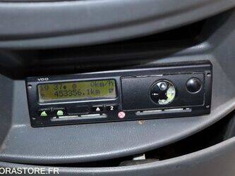 2011-mercedes-benz-tourismo-1425999-45653445