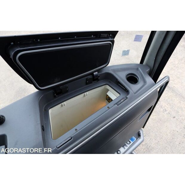 2011 Mercedes-Benz Tourismo-45653446