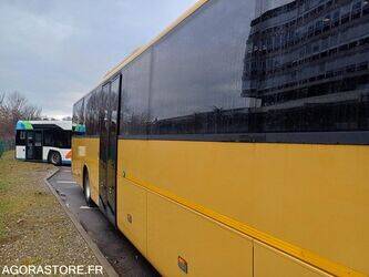 2009-mercedes-benz-intouro-1426004-45653502