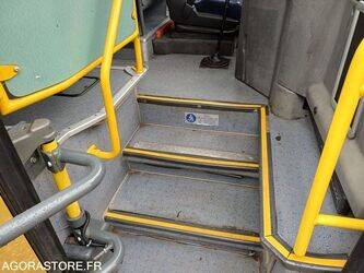 2009-mercedes-benz-intouro-1426004-45653523