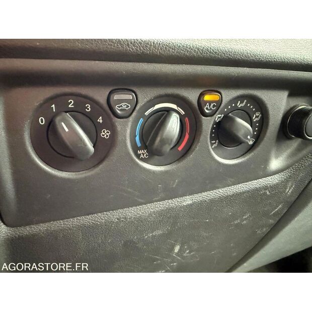 2017 Ford TRANSIT-45653641