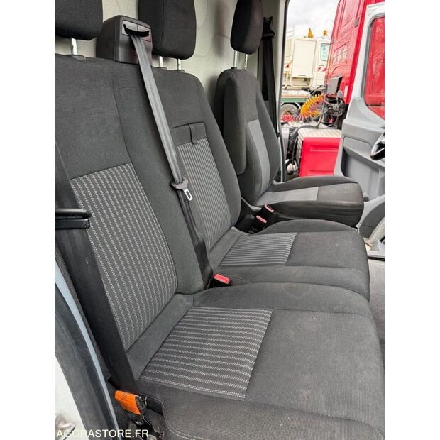 2017 Ford TRANSIT-45653647