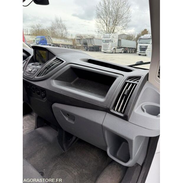 2017 Ford TRANSIT-45653649