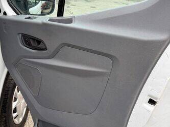 2017-ford-transit-1426014-45653650