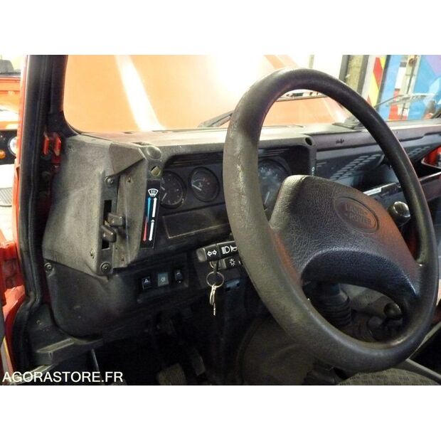 2001 Land Rover Defender-45653740