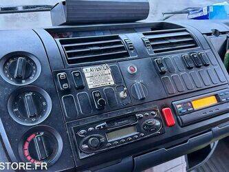 2003-mercedes-benz-1218-1425869-45653927