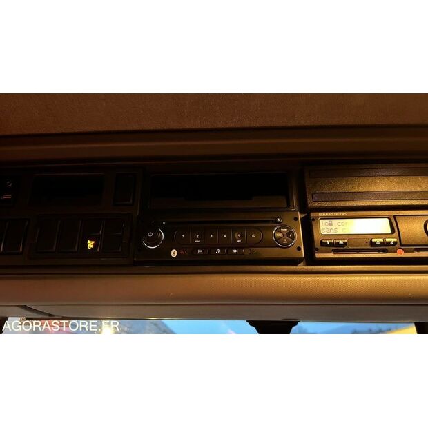 2016 Renault C-45653941