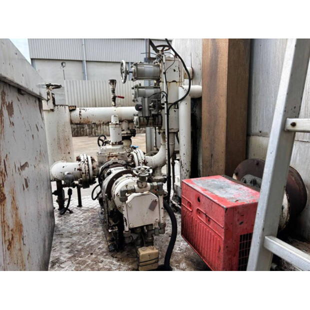 2000 رينو Rincheval-45654223