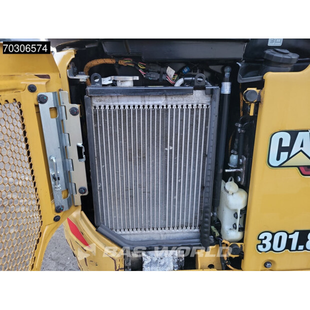 2021 Caterpillar 301.8-45654362