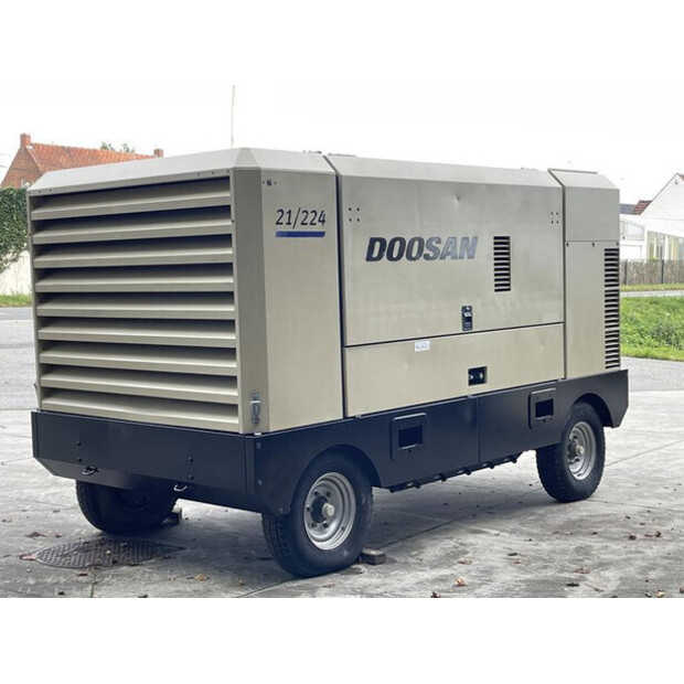 2016 Doosan 21 / 224 - N-45655382