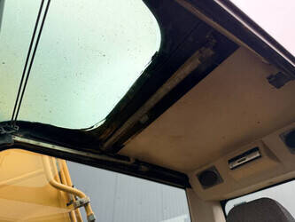 2004-caterpillar-318cl-1426131-45656510