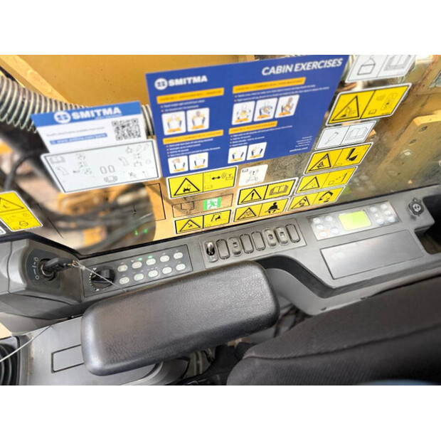 2016 Caterpillar 320FL-45656625