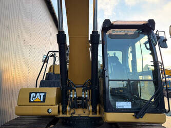 2019-caterpillar-323-1426135-45656689