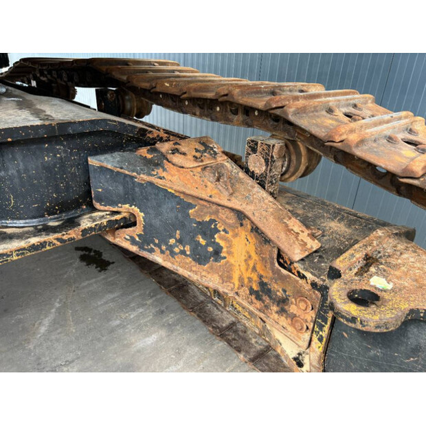 2017 Caterpillar 352F-45656904