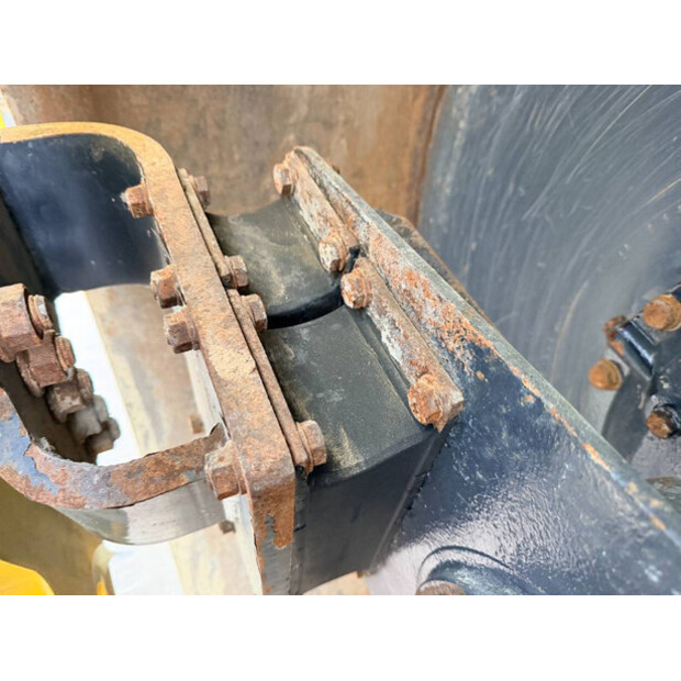 2019 BOMAG BW213D-5-45658667