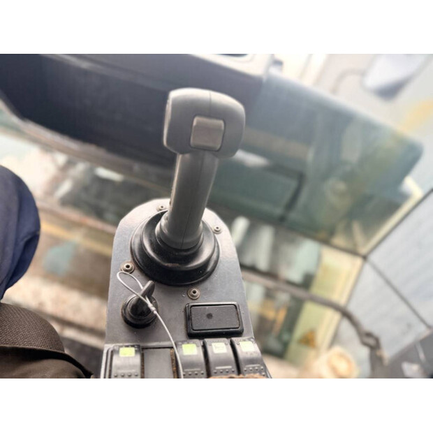 2009 هام DV90-45659051