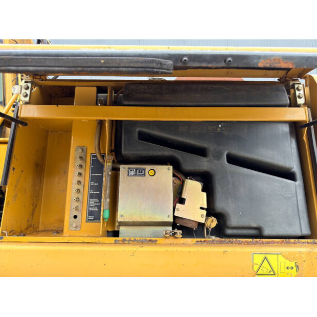 2005 Caterpillar M322C-45659279