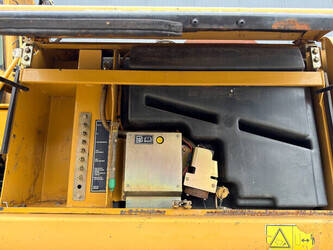 2005-caterpillar-m322c-1426190-45659279