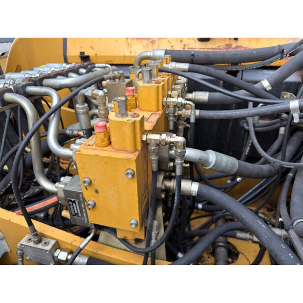 2005 Caterpillar M322C-45659282