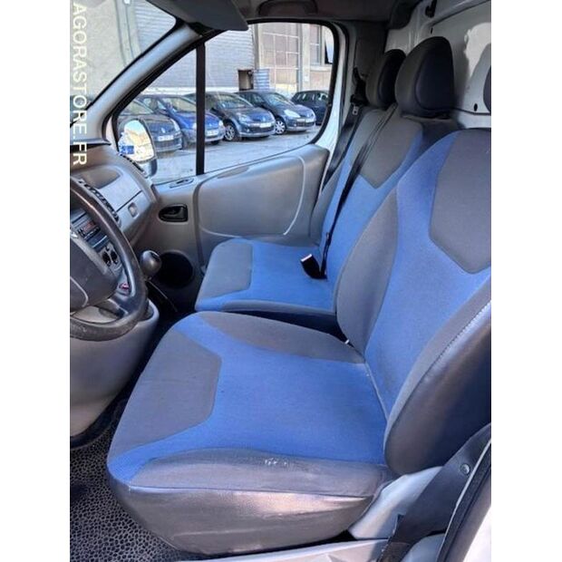 2010 رينو Trafic-45671822