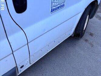 2010-renault-trafic-1426207-45671825