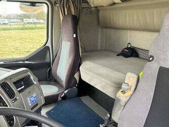 2007-renault-premium-1426211-45671861