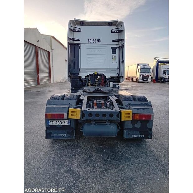 2019 Iveco AS440S-45671868