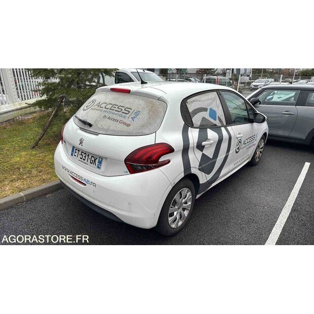 2018 بيجو 208-45671959