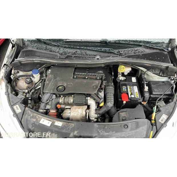 2018 بيجو 208-45671967