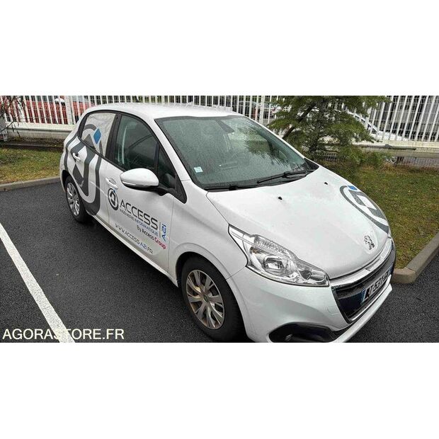 2018 بيجو 208-45671969